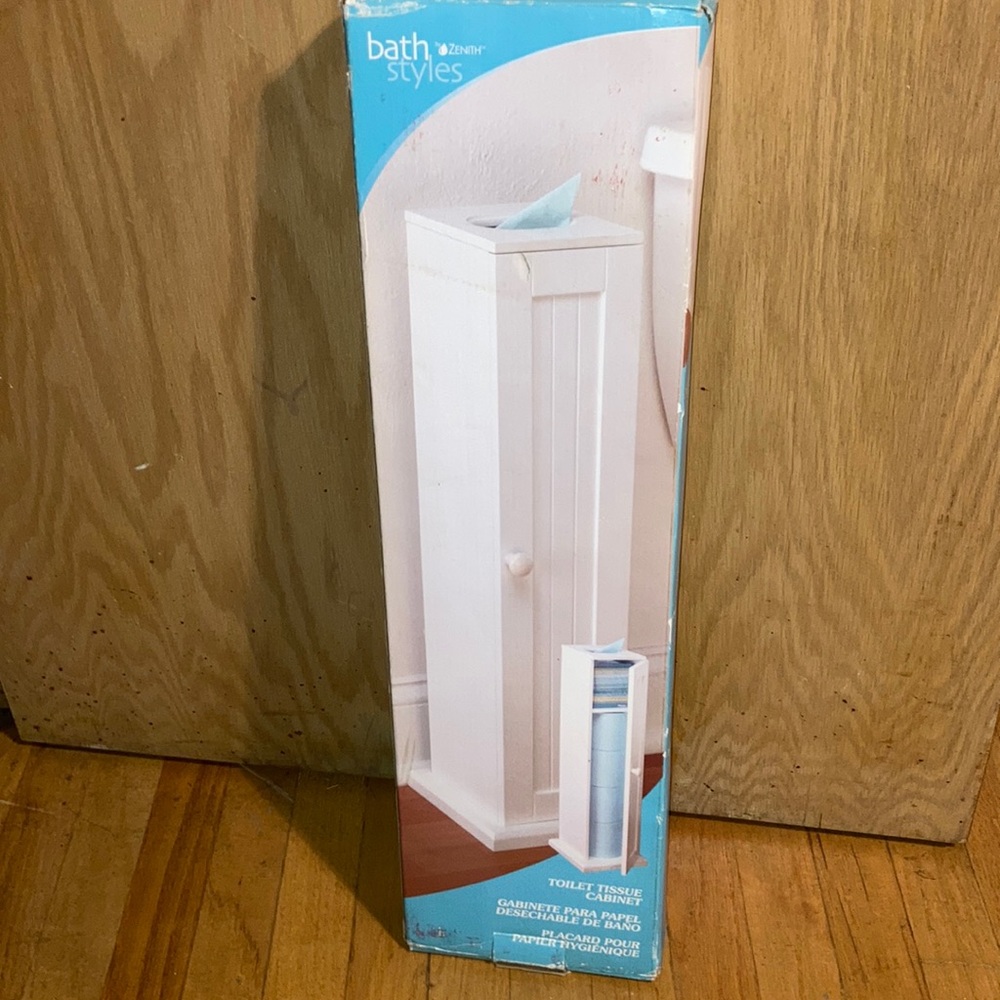 Toilet tissue holder